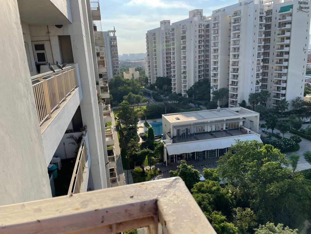 4 BHK for rent in Sector 47, Gurugram — semi-furnished — 3125 sq.ft — Bestech Park View Spa