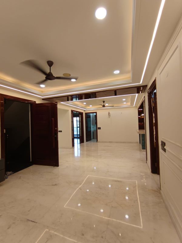 4 BHK for rent in Sector 48, Gurugram — semi-furnished — 3000 sq.ft — Ashiana Silver Crest