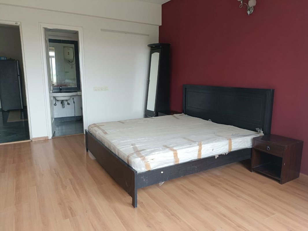 4 BHK for rent in Sector 48, Gurugram — semi-furnished — 2336 sq.ft — Bestech Park View City 1