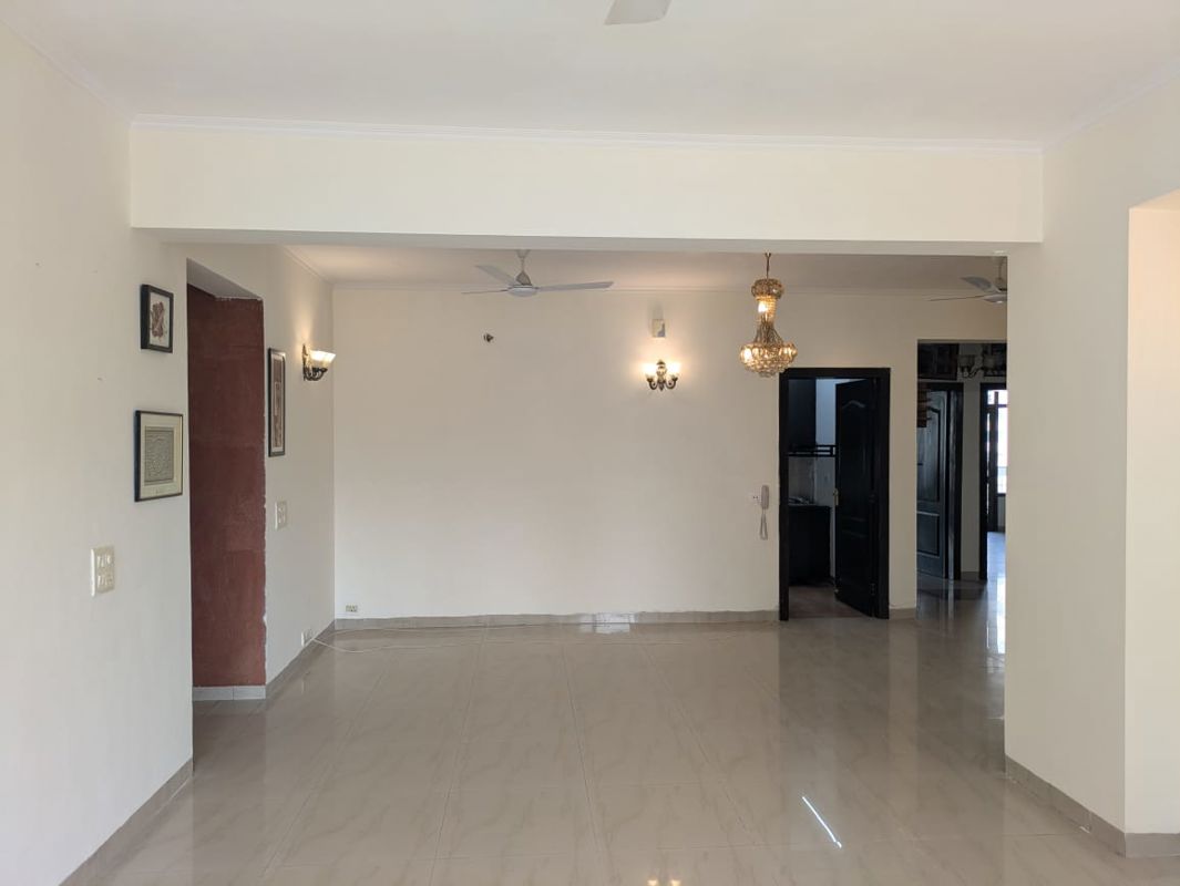 4 BHK for rent in Sector 48, Gurugram — semi-furnished — 2170 sq.ft — Vipul Greens