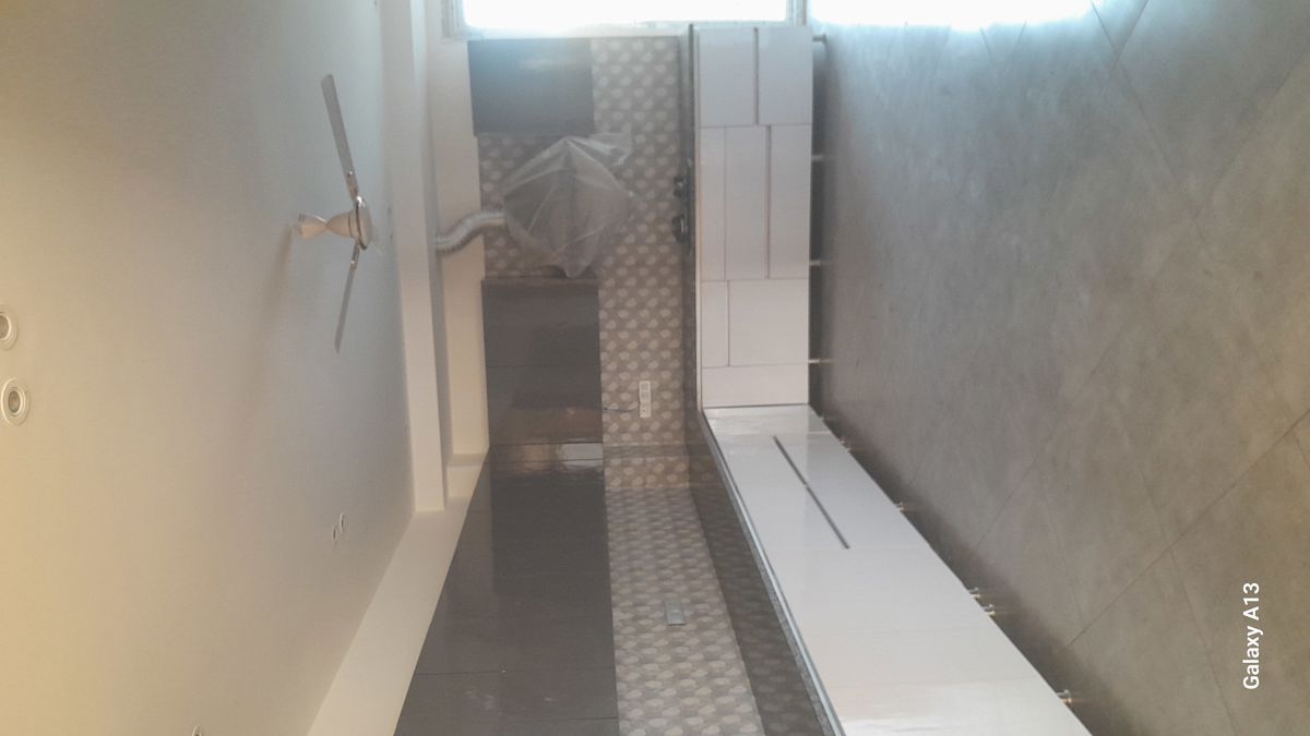 4 BHK for rent in Sector 49, Gurugram — semi-furnished — 2700 sq.ft — Eros Rosewood City