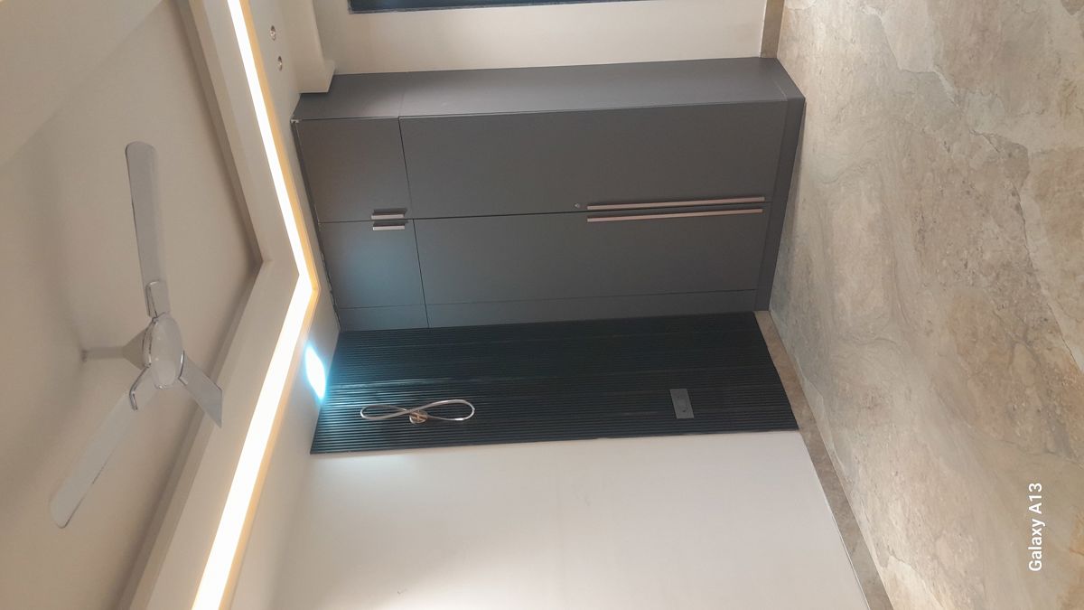 4 BHK for rent in Sector 49, Gurugram — semi-furnished — 2710 sq.ft — S S Southend