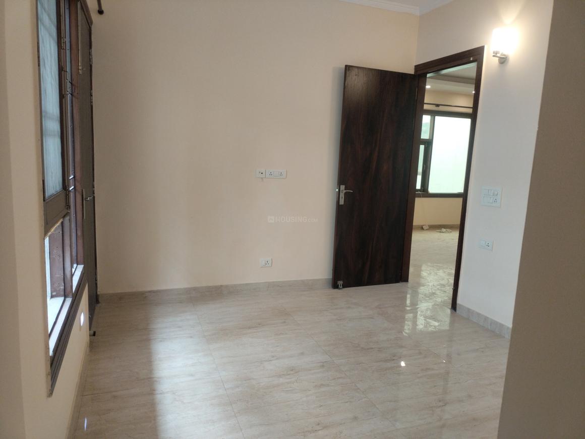 4 BHK for rent in Sector 49, Gurugram — semi-furnished — 1600 sq.ft