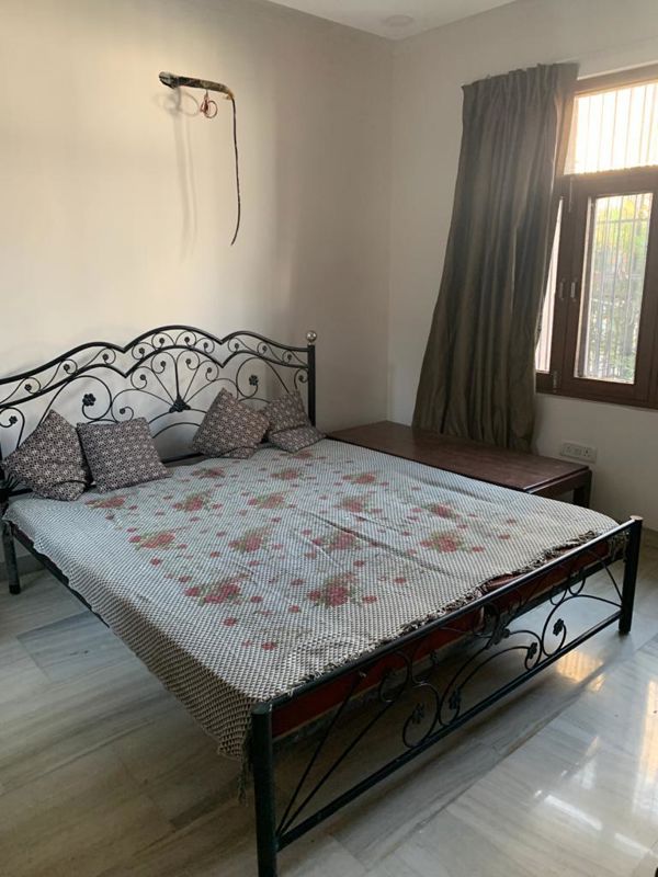 4 BHK for rent in Sector 51, Gurugram — unfurnished — 800 sq.ft
