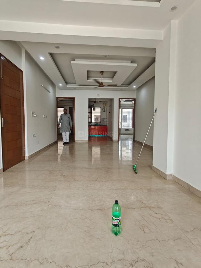 4 BHK for rent in Sector 52, Gurugram — semi-furnished — 1675 sq.ft — Palm Floor Ardee City