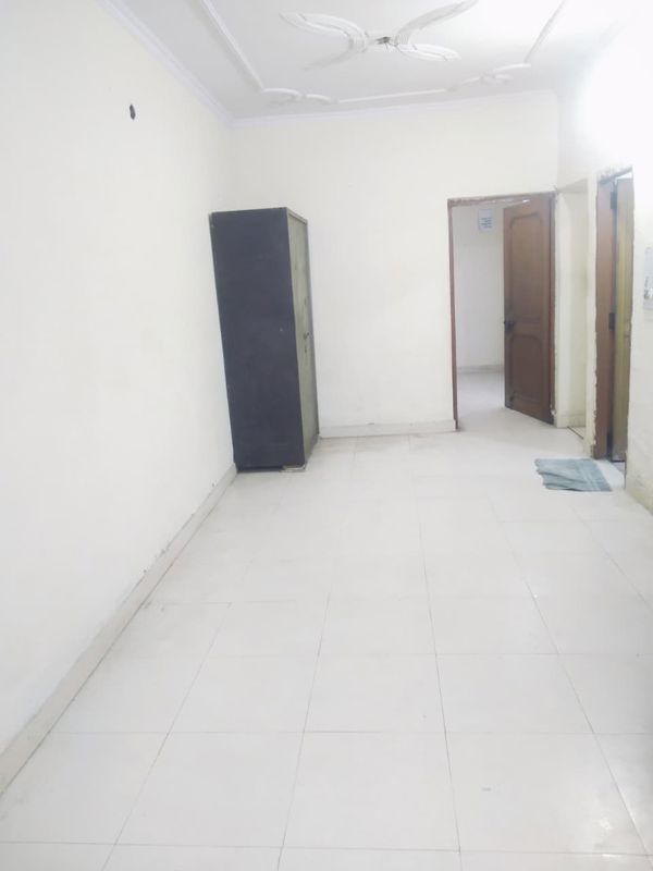 4 BHK for rent in Sector 54, Gurugram — semi-furnished — 3000 sq.ft — DLF The Belaire