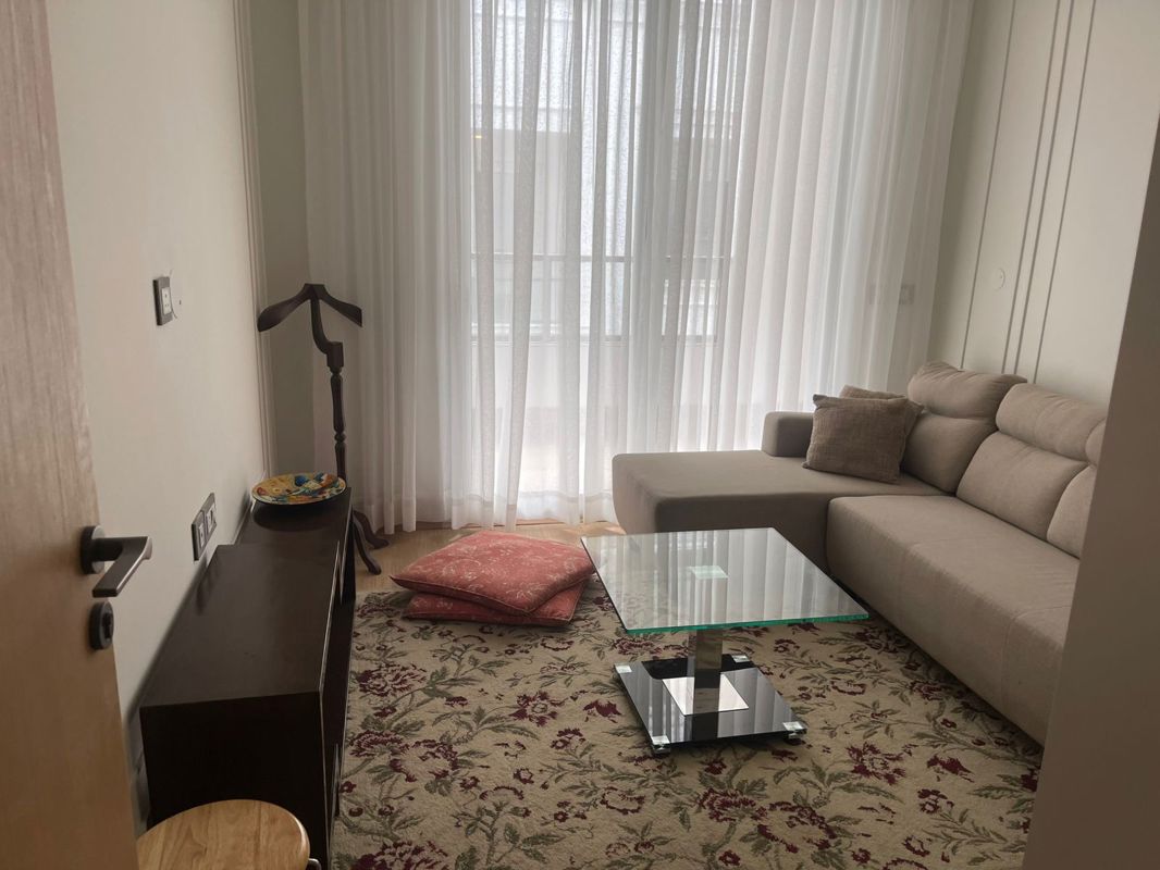 4 BHK for rent in Sector 54, Gurugram — furnished — 270 sq.ft — DLF The Grove