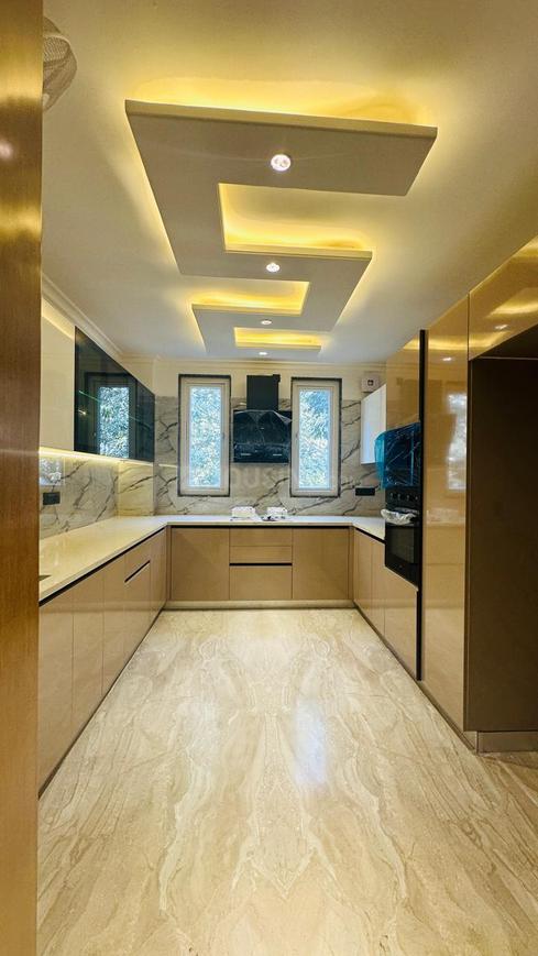 4 BHK for rent in Sector 54, Gurugram — semi-furnished — 3000 sq.ft