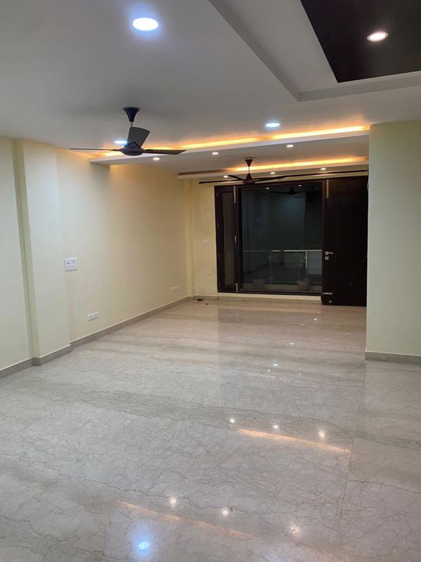 4 BHK for rent in Sector 57, Gurugram — semi-furnished — 4500 sq.ft
