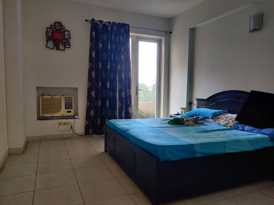 4 BHK for rent in Sector 57, Gurugram — semi-furnished — 3100 sq.ft — The Legend One