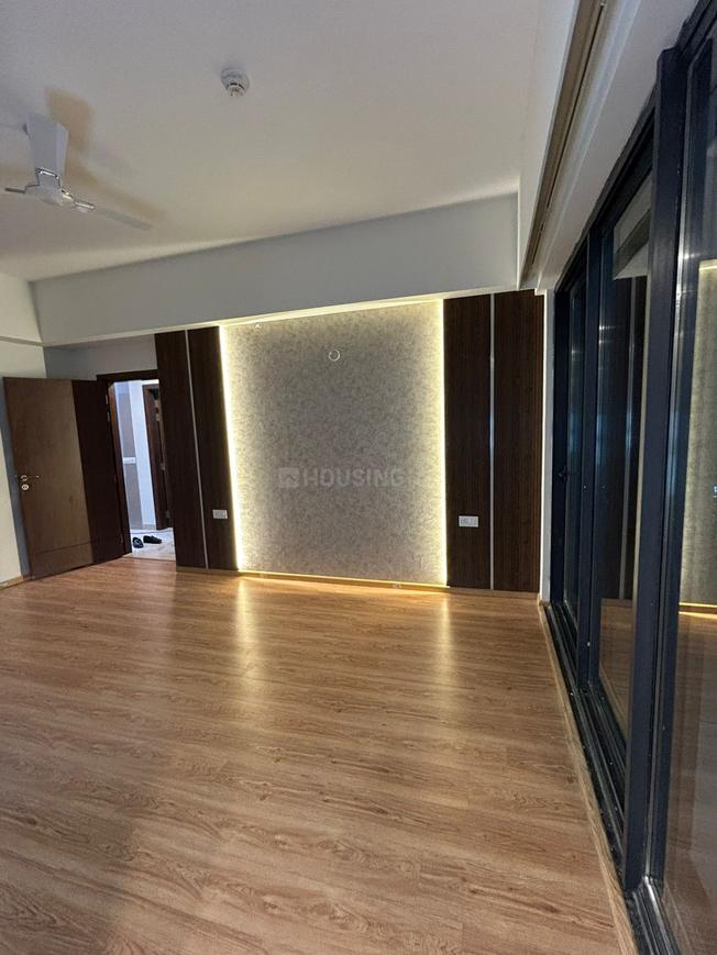 4 BHK for rent in Sector 59, Gurugram — semi-furnished — 2985 sq.ft — Mahindra Luminare