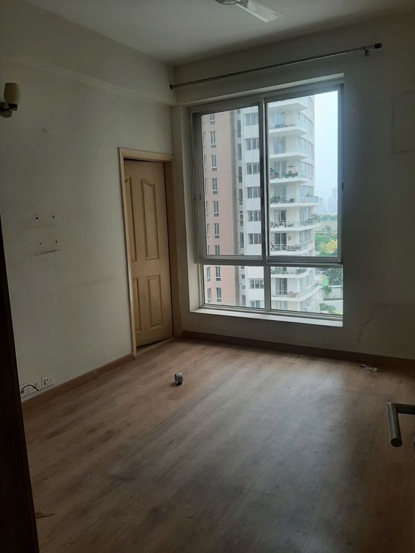 4 BHK for rent in Sector 62, Gurugram — semi-furnished — 2821 sq.ft — Pioneer Park Presidia