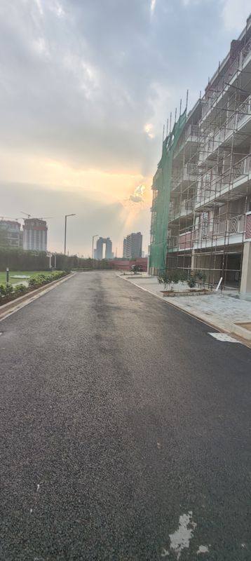 4 BHK for rent in Sector 63, Gurugram — semi-furnished — 2200 sq.ft — Adani Samsara Ivana