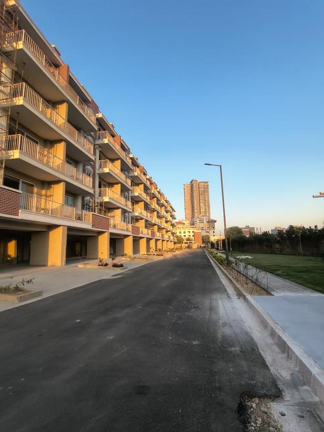 4 BHK for rent in Sector 63, Gurugram — semi-furnished — 2500 sq.ft — Adani Samsara Avasa