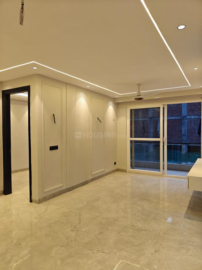 4 BHK for rent in Sector 63, Gurugram — semi-furnished — 1800 sq.ft — CBS Luxury Builder Floors