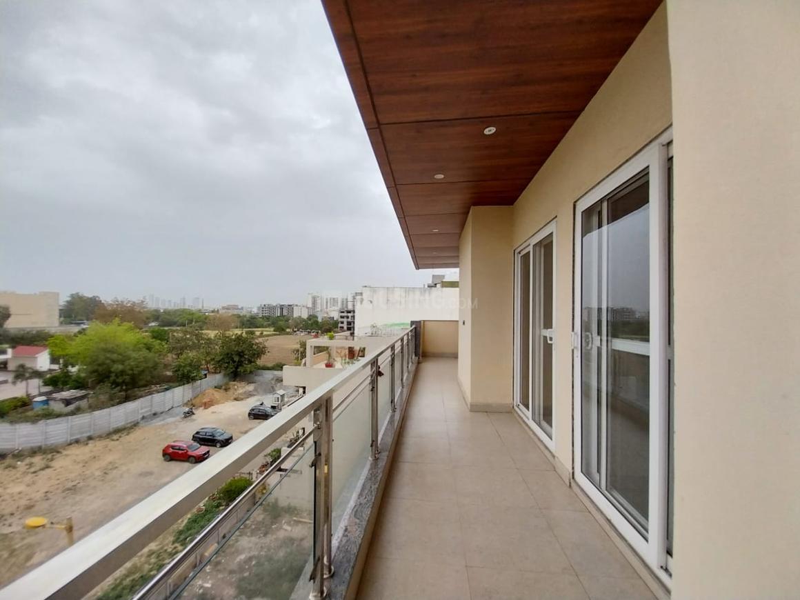 4 BHK for rent in Sector 67, Gurugram — semi-furnished — 2250 sq.ft — Ansal Esencia Sector 67