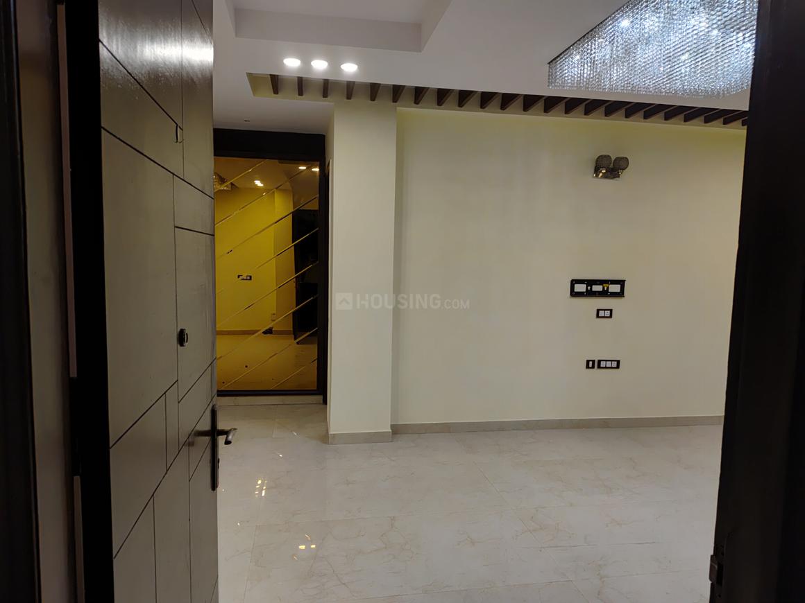 4 BHK for rent in Sector 67, Gurugram — semi-furnished — 2700 sq.ft — Ansal Versalia