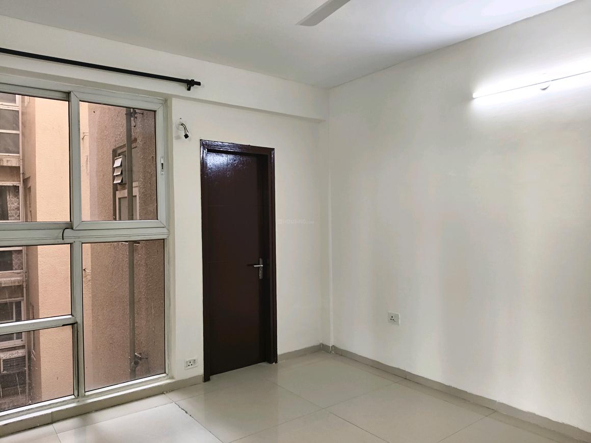 4 BHK for rent in Sector 69, Gurugram — semi-furnished — 2400 sq.ft — Tulip Purple