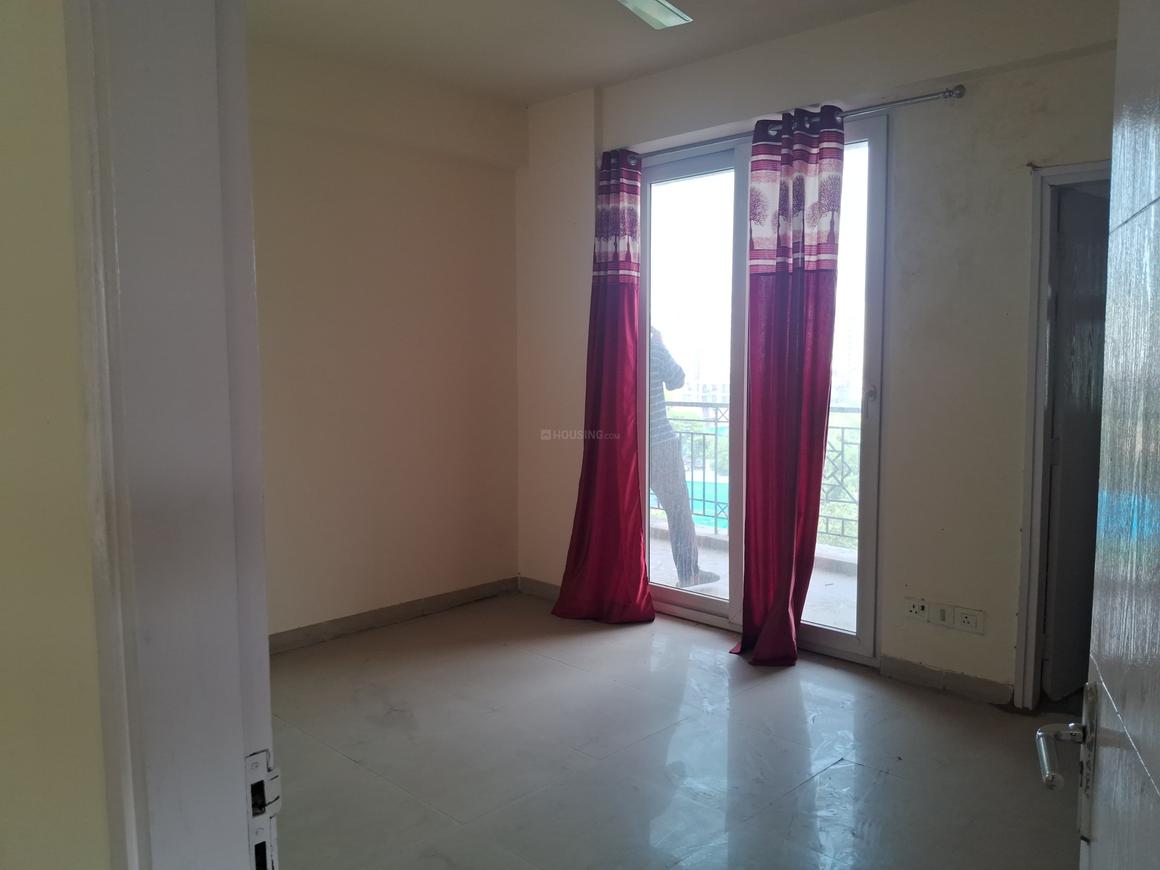 4 BHK for rent in Sector 69, Gurugram — 2350 sq.ft — Tulip Purple