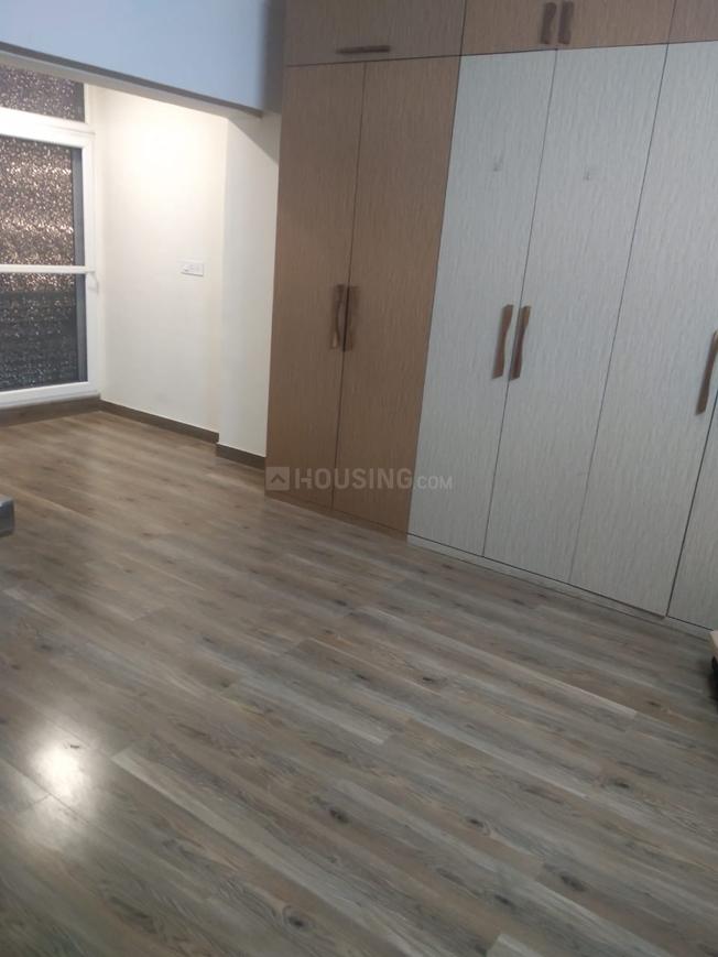 4 BHK for rent in Sector 70, Gurugram — semi-furnished — 2400 sq.ft — Tulip Ivory Villas