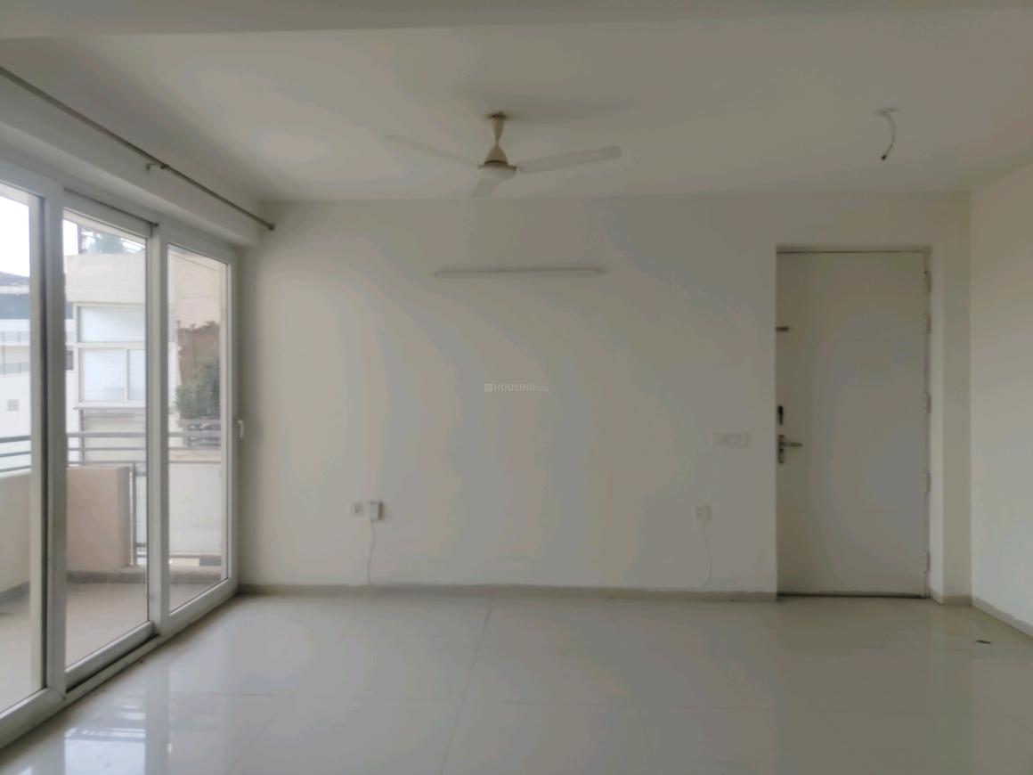 4 BHK for rent in Sector 70A, Gurugram — semi-furnished — 1960 sq.ft — BPTP Astaire Garden Floors