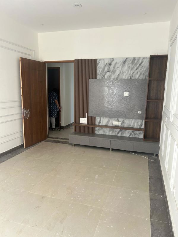 4 BHK for rent in Sector 76, Gurugram — semi-furnished — 2842 sq.ft — Ninex City