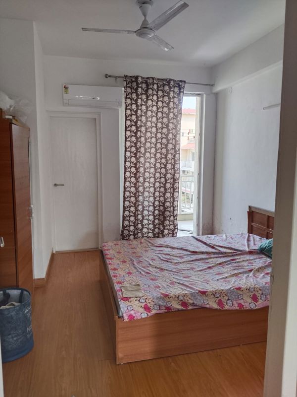 4 BHK for rent in Sector 77, Gurugram — furnished — 1755 sq.ft — Emaar Palm Hills