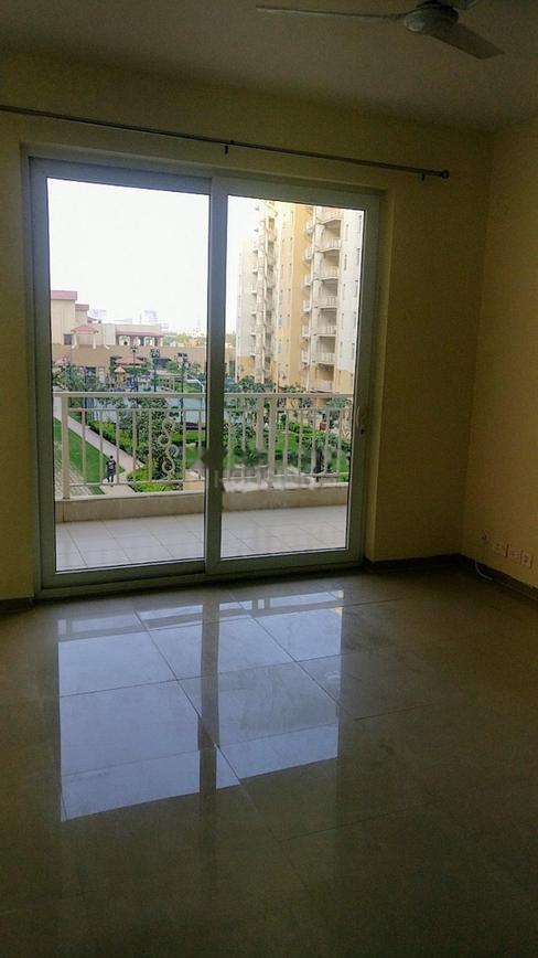 4 BHK for rent in Sector 77, Gurugram — semi-furnished — 2900 sq.ft — Emaar Palm Hills