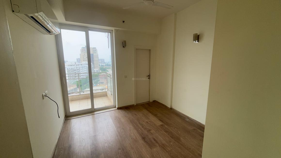 4 BHK for rent in Sector 82A, Gurugram — semi-furnished — 2200 sq.ft — DLF The Primus