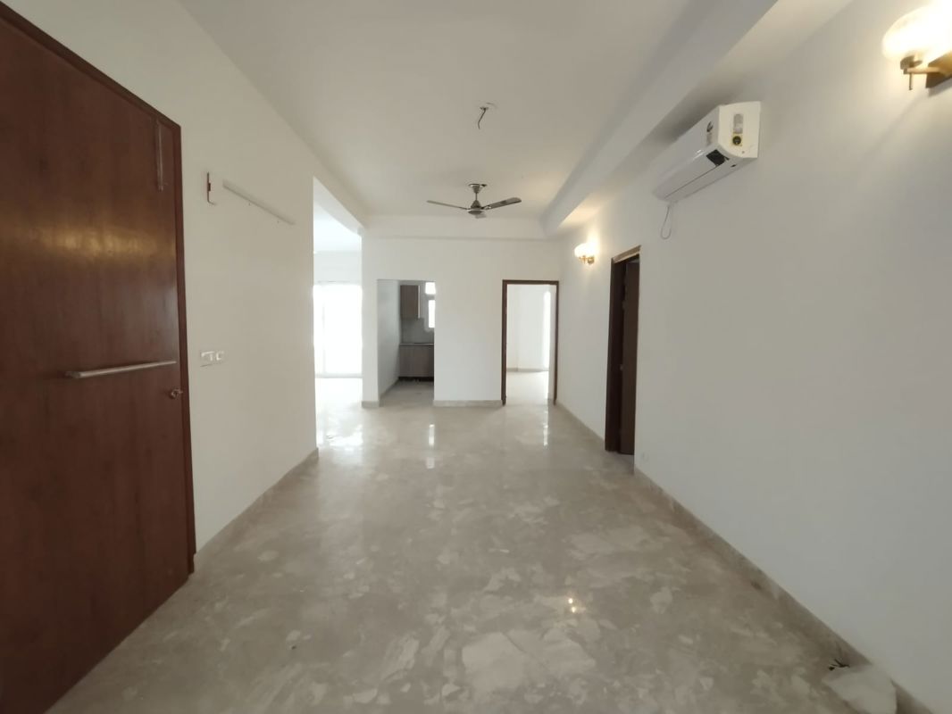 4 BHK for rent in Sector 84, Gurugram — semi-furnished — 2700 sq.ft — SS Linden