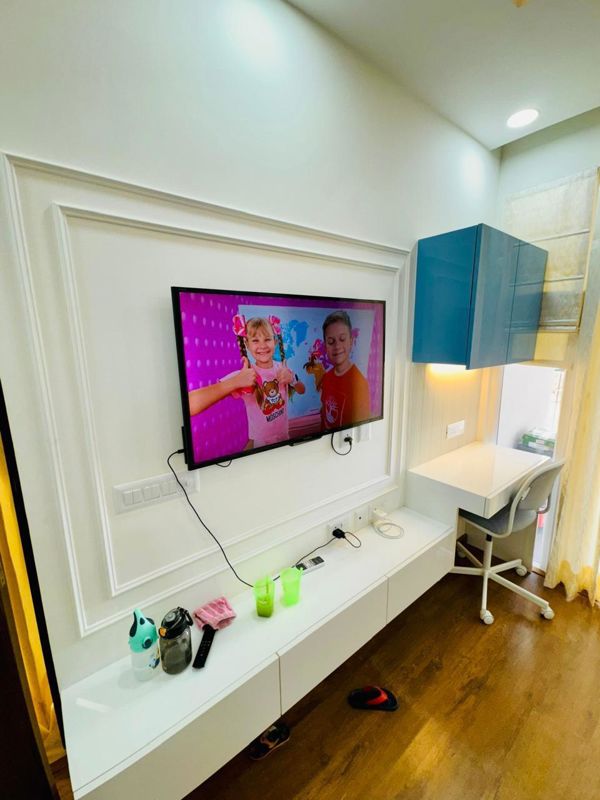 4 BHK for rent in Sector 86, Gurugram — semi-furnished — 3500 sq.ft — DLF New Town Heights II