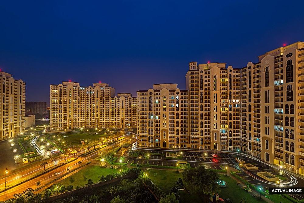 4 BHK for rent in Sector 86, Gurugram — semi-furnished — 2356 sq.ft — DLF New Town Heights 1