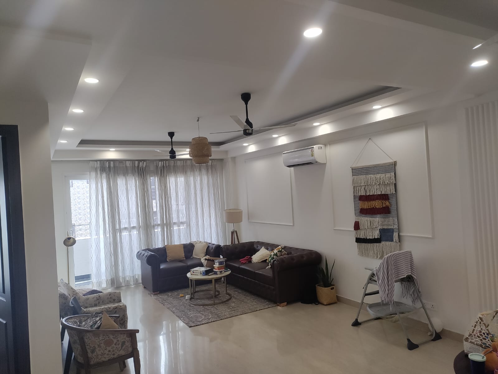 4 BHK for rent in Sector 90, Gurugram — semi-furnished — 2727 sq.ft — DLF New Town Heights I
