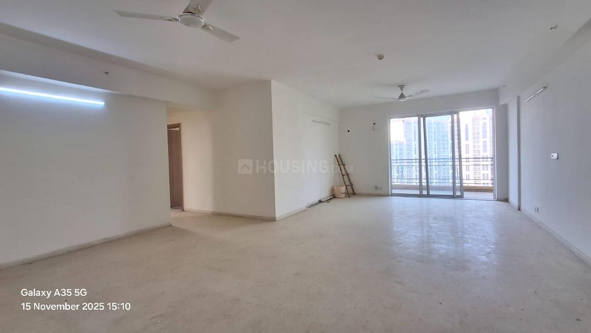 4 BHK for rent in Sector 90, Gurugram — semi-furnished — 2726 sq.ft — DLF New Town Heights 1