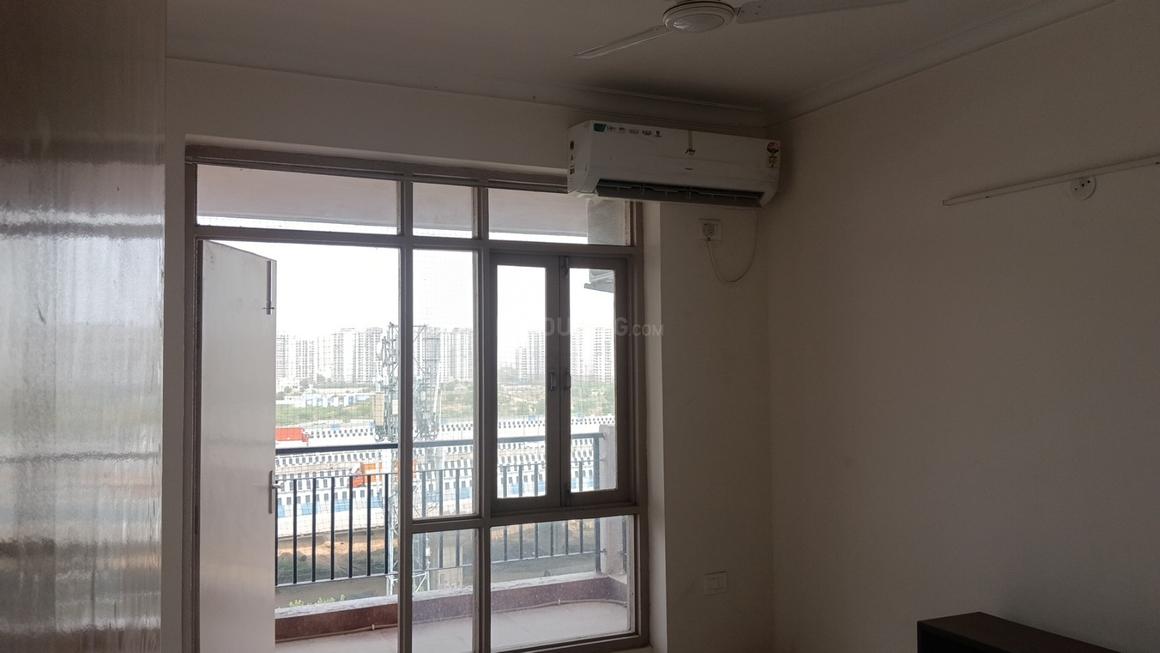 4 BHK for rent in Sector 99, Gurugram — semi-furnished — 2364 sq.ft — Pareena Express Heights