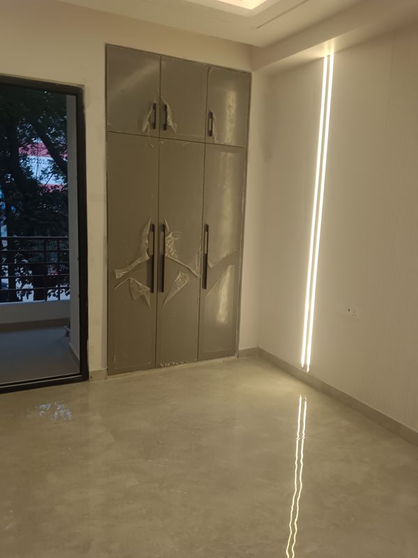 4 BHK for rent in Sector 9a, Gurugram — semi-furnished — 2950 sq.ft