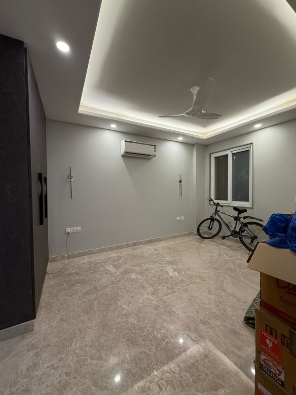 4 BHK for rent in South City 1, Gurugram — semi-furnished — 3300 sq.ft