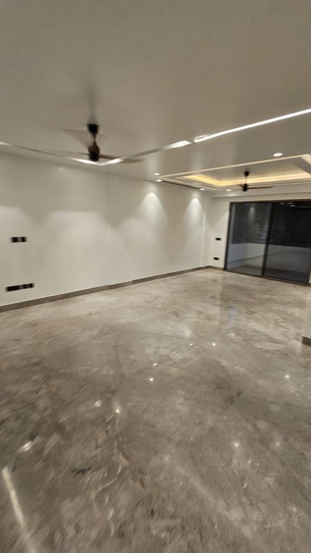 4 BHK for rent in South City 1, Gurugram — semi-furnished — 500 sq.ft