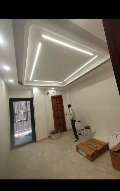4 BHK for rent in South City 1, Gurugram — semi-furnished — 500 sq.ft