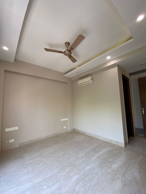 4 BHK for rent in Sushant Lok I, Gurugram — semi-furnished — 418 sq.ft
