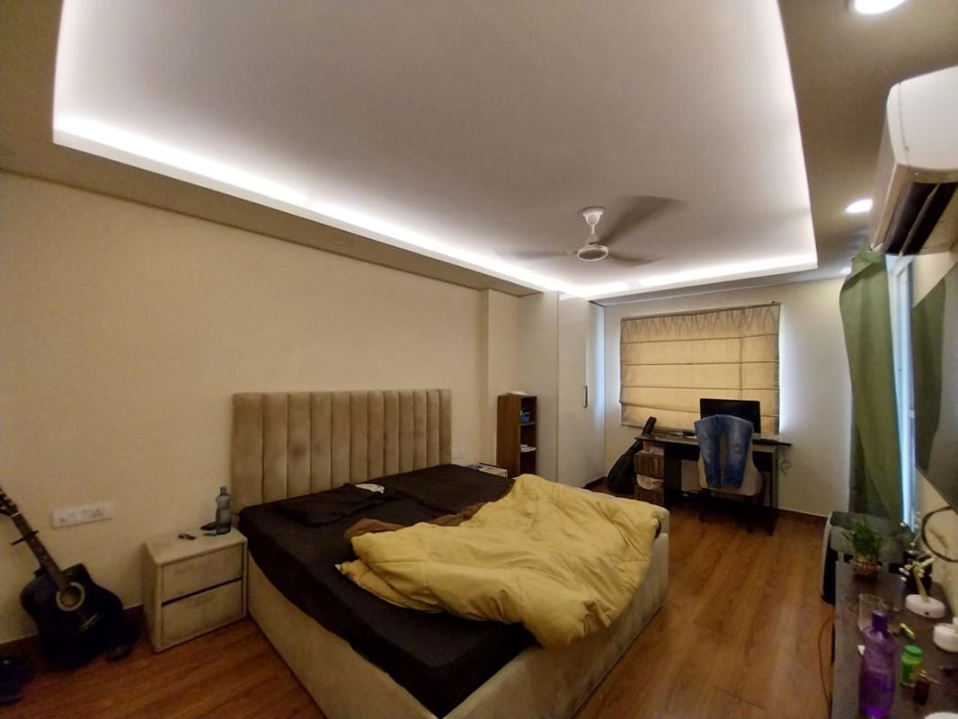 4 BHK for rent in Sushant Lok I, Gurugram — semi-furnished — 2700 sq.ft