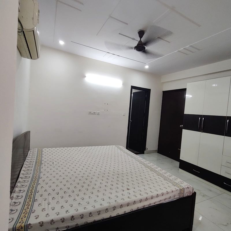 4 BHK for rent in Sushant Lok ii, Gurugram — furnished — 1400 sq.ft