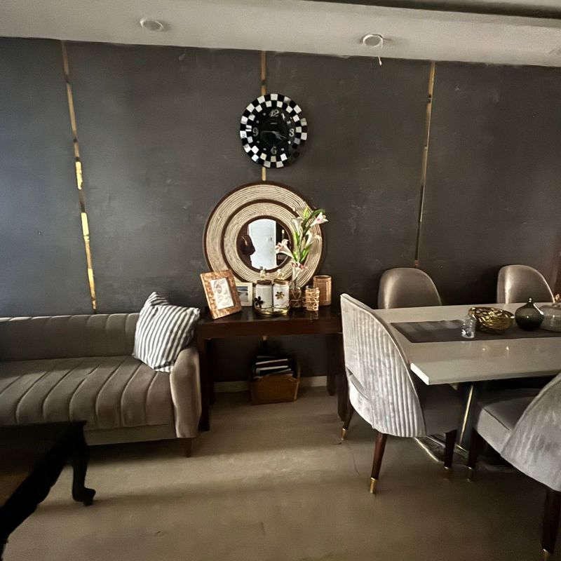 4 BHK for rent in Sushant Lok Iii, Gurugram — semi-furnished — 240 sq.ft