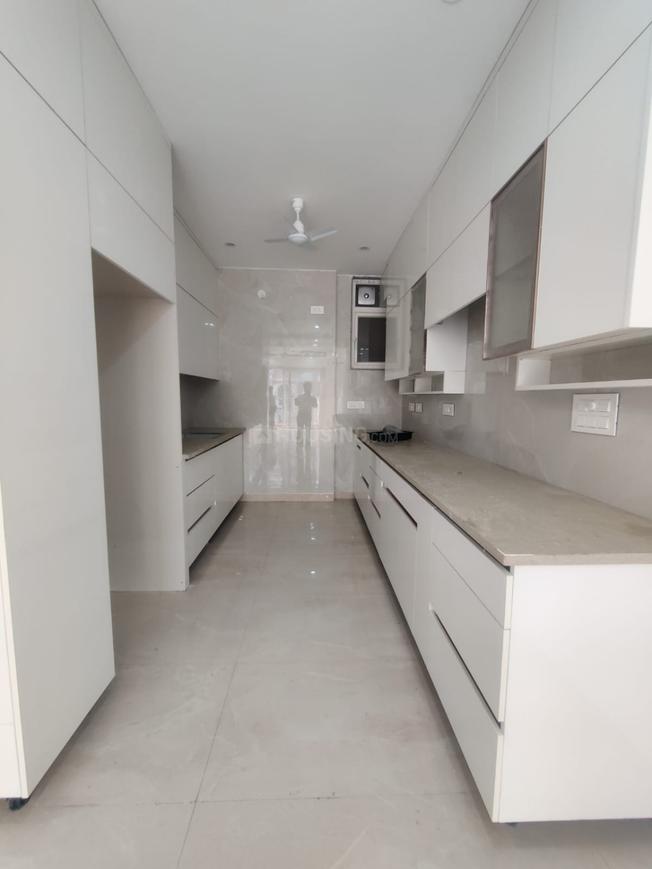 4 BHK for rent in Sushant Lok Phase 1, Gurugram — semi-furnished — 2250 sq.ft — Palm Floors Sushant Lok 1