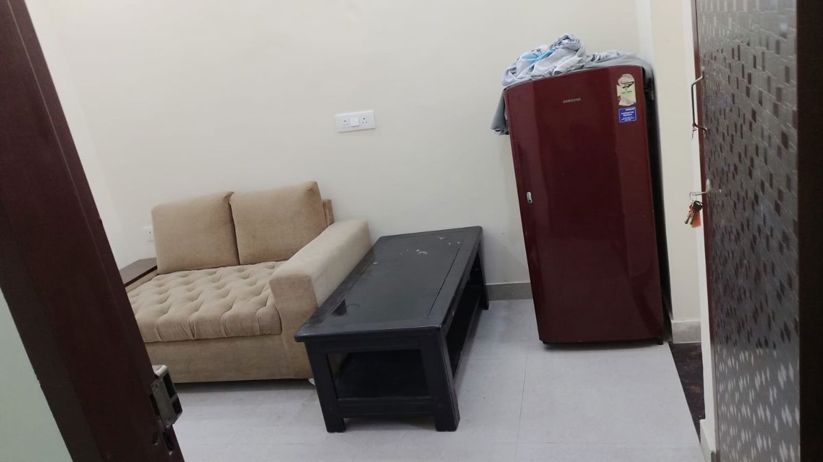 5 BHK for rent in Bajghera, Gurugram — semi-furnished — 280 sq.ft
