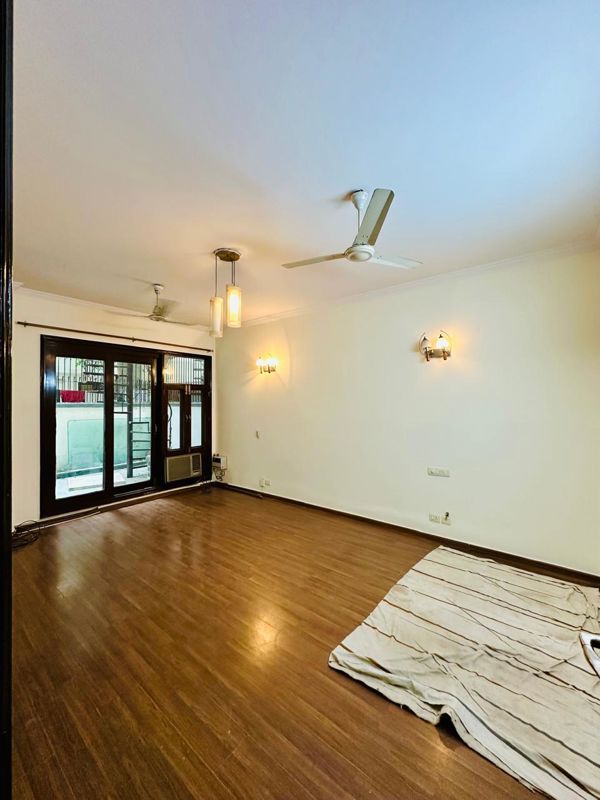 5 BHK for rent in Dlf Cyber City, Gurugram — semi-furnished — 5000 sq.ft