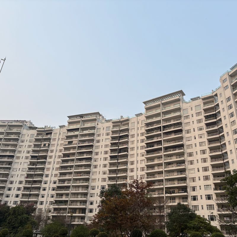 5 BHK for rent in Islampur, Gurugram — semi-furnished — 2464 sq.ft — Central Park Resorts