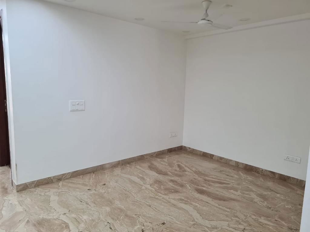 5 BHK for rent in Manesar Sector 1a, Gurugram — furnished — 500 sq.ft — DLF Express Greens