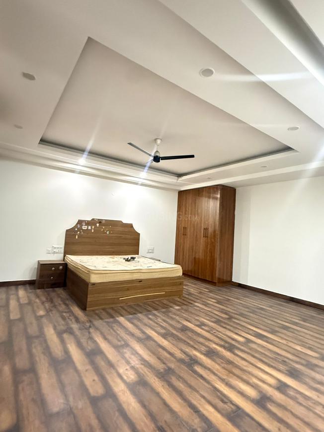 5 BHK for rent in Mayfield Garden, Gurugram — 4500 sq.ft — Mayfield Garden Luxury Floors