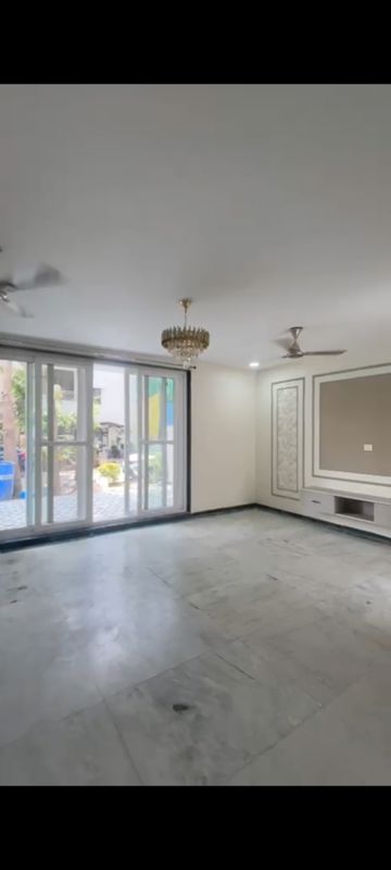 5 BHK for rent in Nirvana Country, Gurugram — semi-furnished — 305 sq.ft